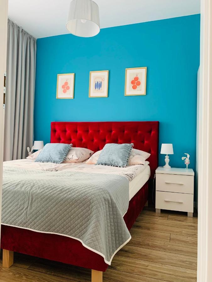 Apartament Walczaka 15 Miejsce Parkingowe ゴジュフ・ヴィエルコポルスキ エクステリア 写真